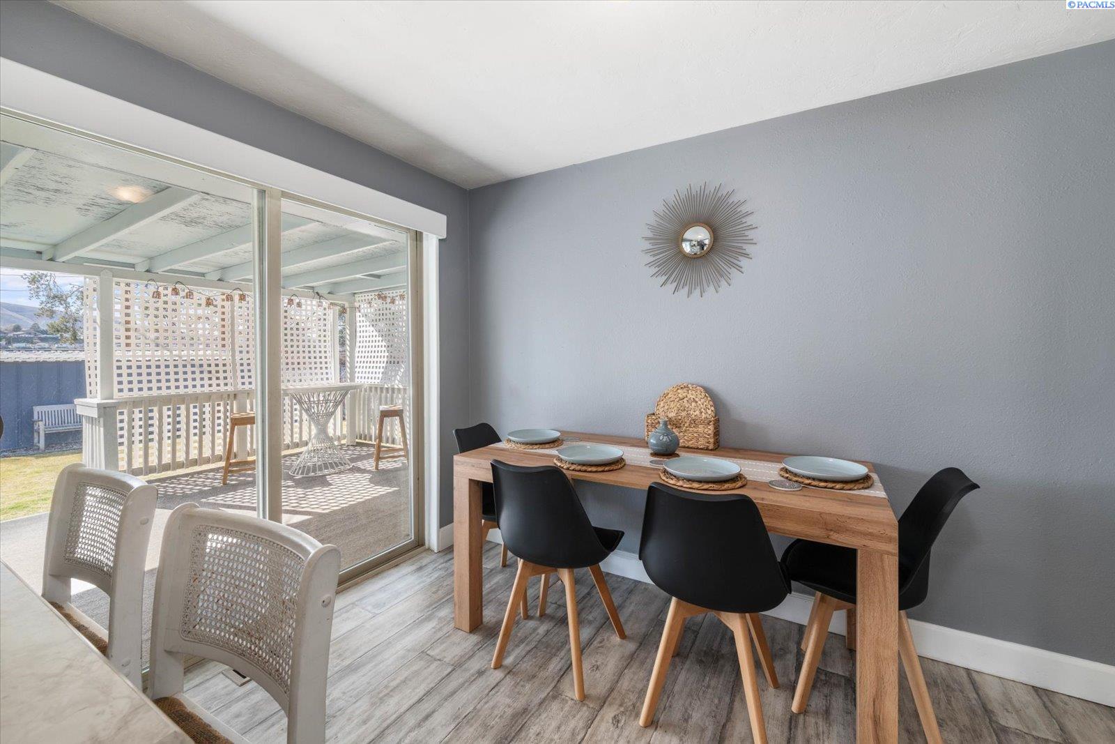 239 Cottonwood Drive