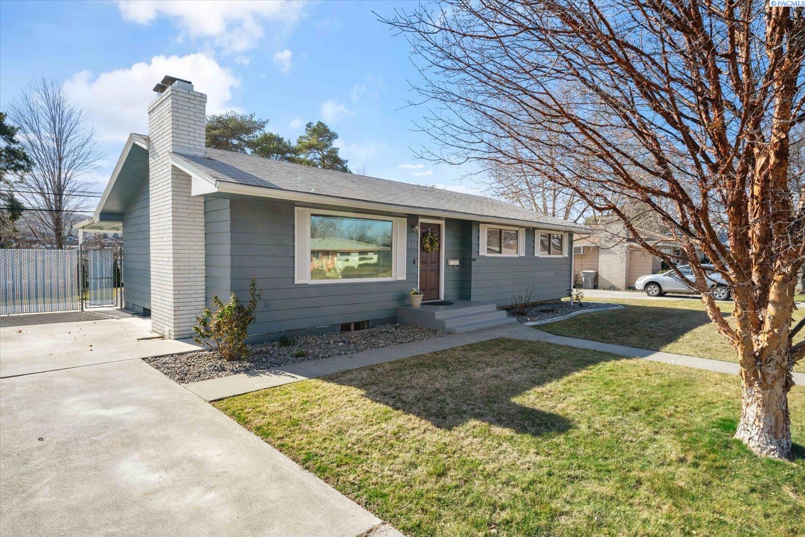 239 Cottonwood Drive