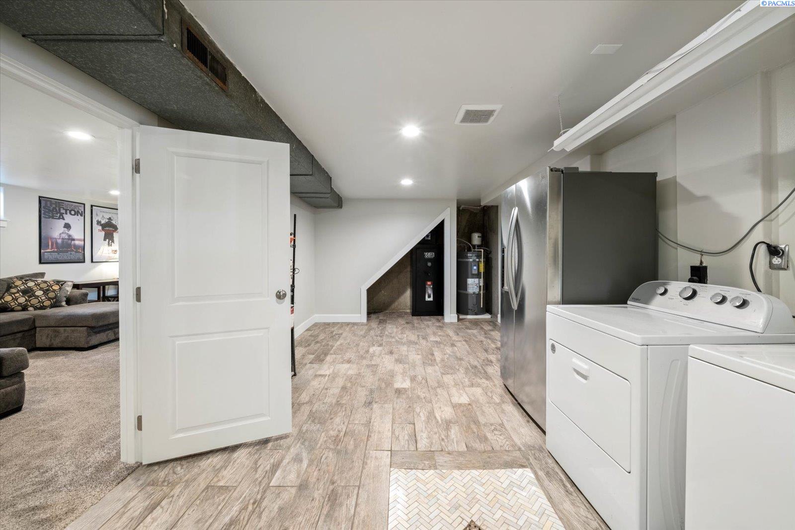 239 Cottonwood Drive