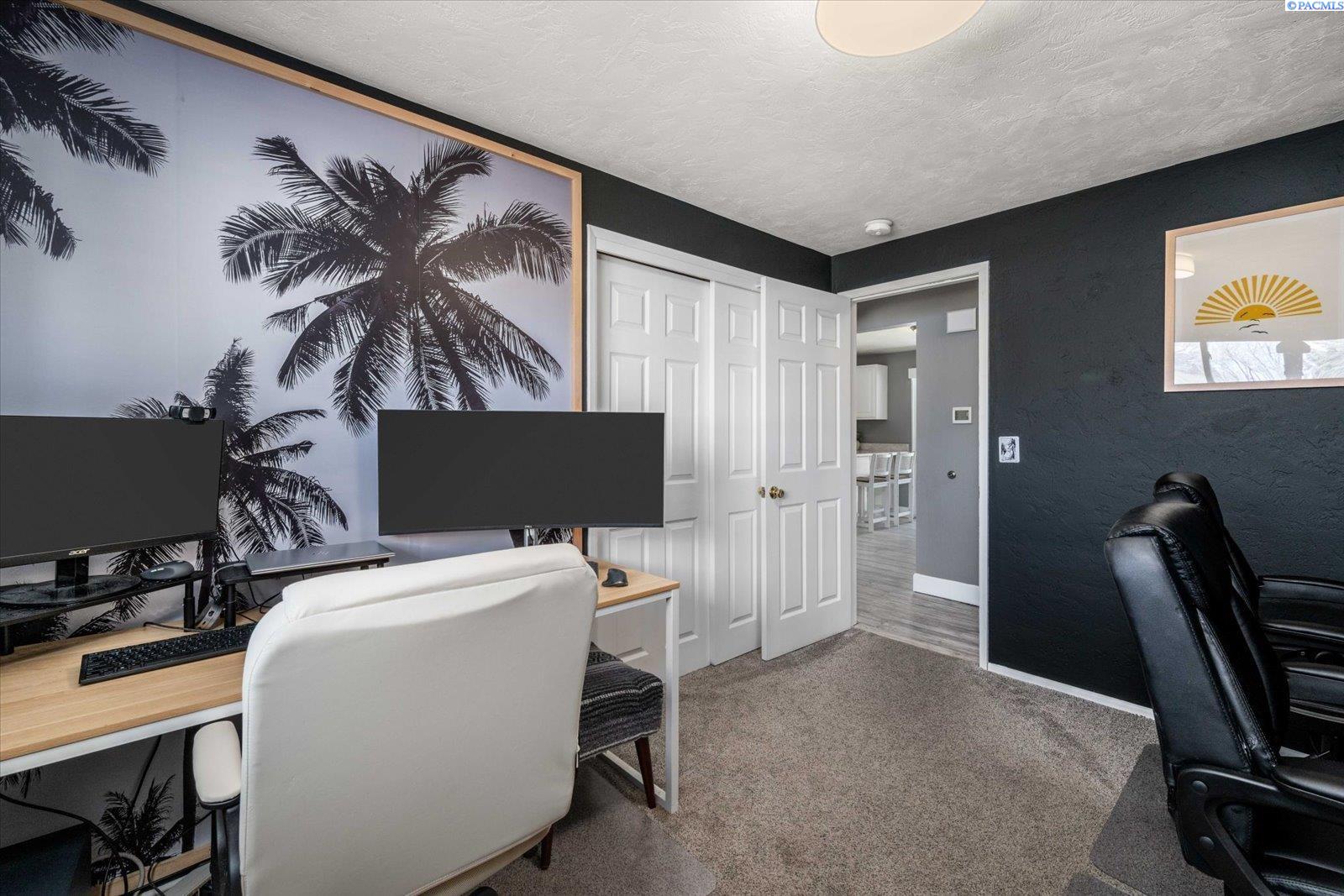 239 Cottonwood Drive