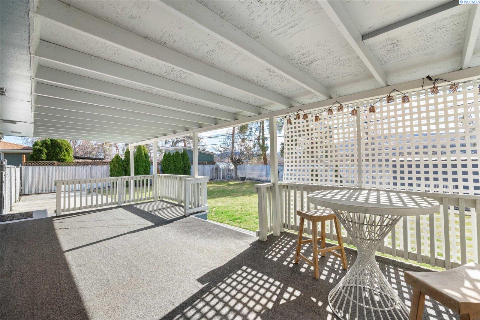 239 Cottonwood Drive