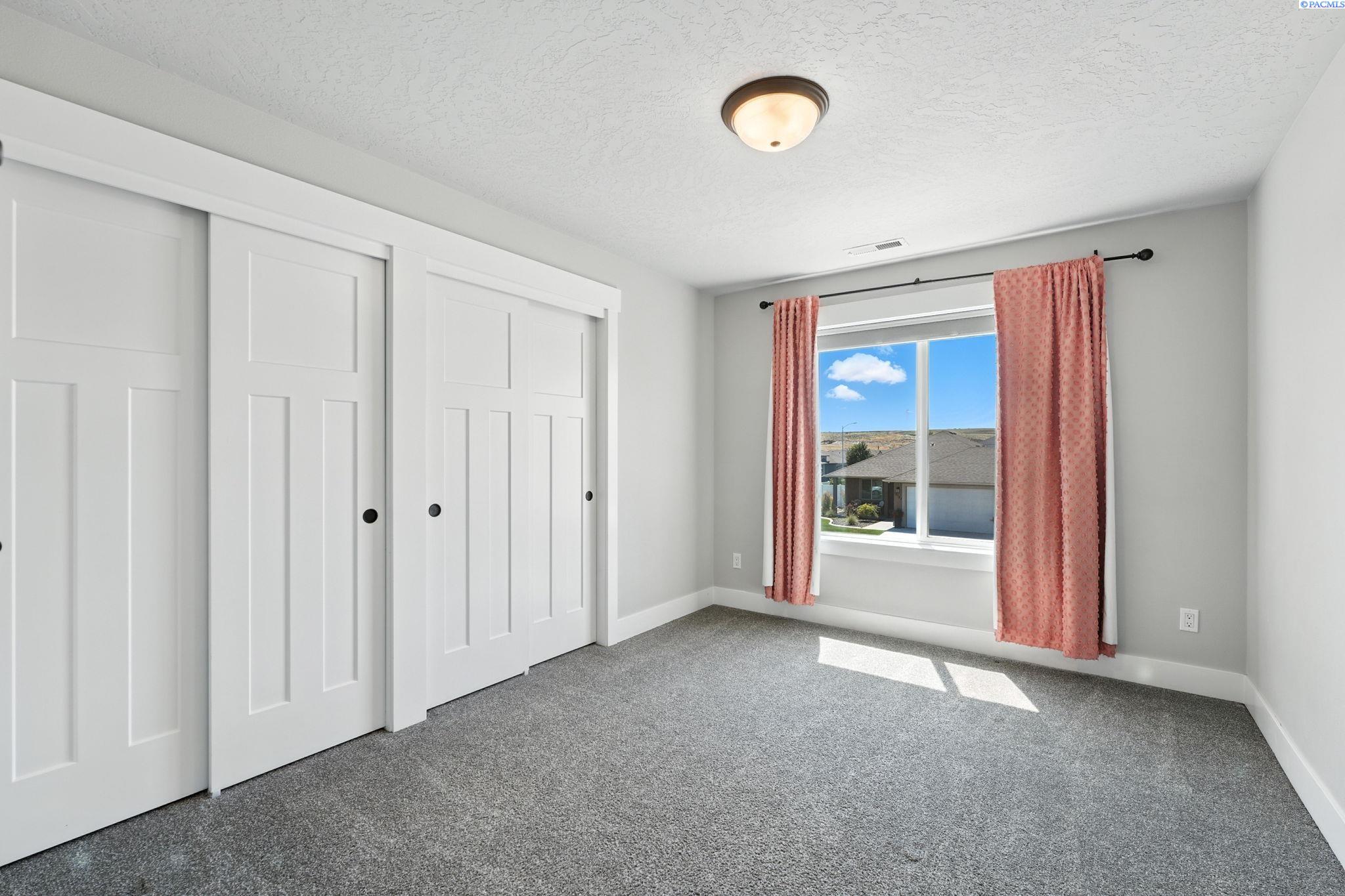 10124 W 16th Pl.