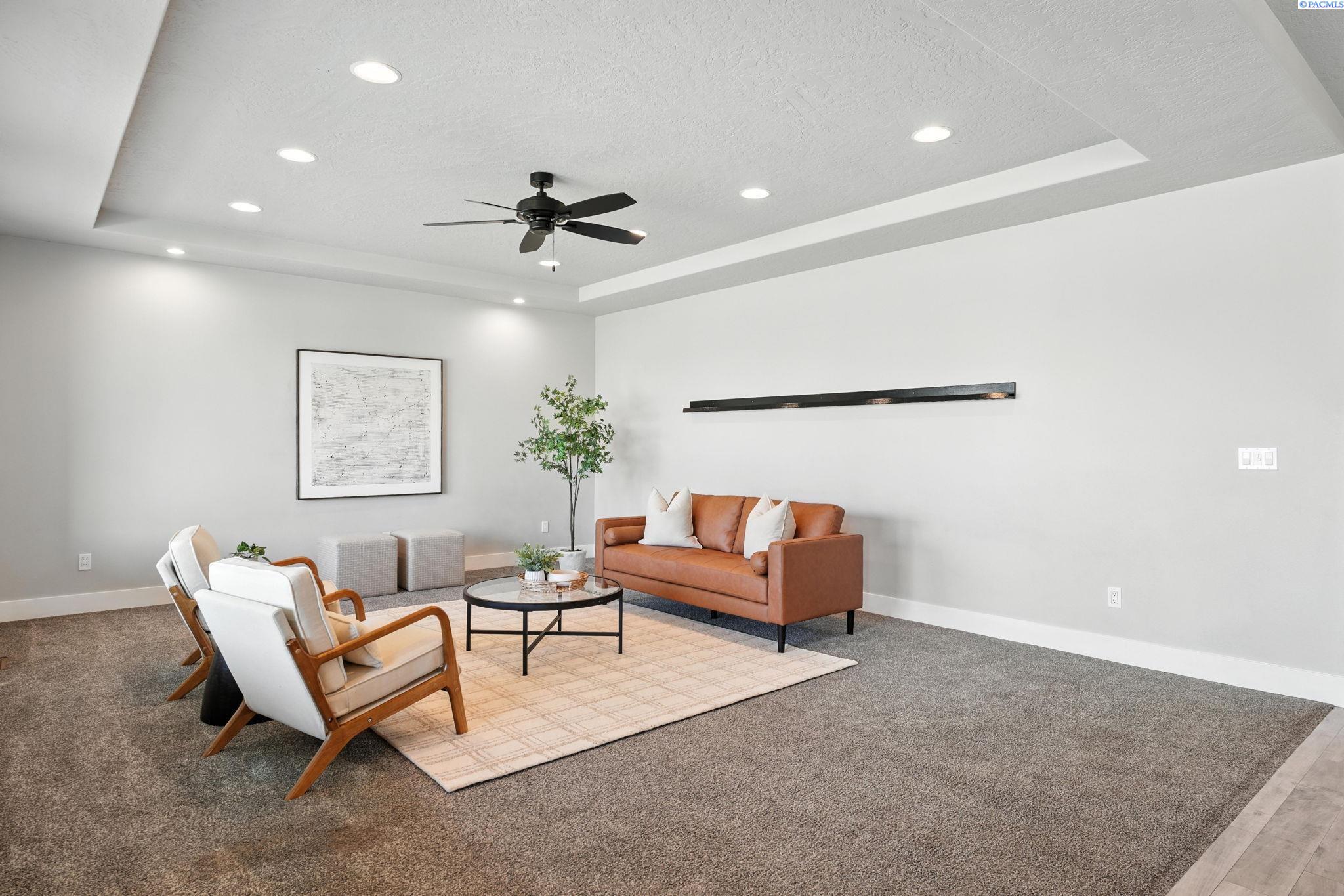 10124 W 16th Pl.
