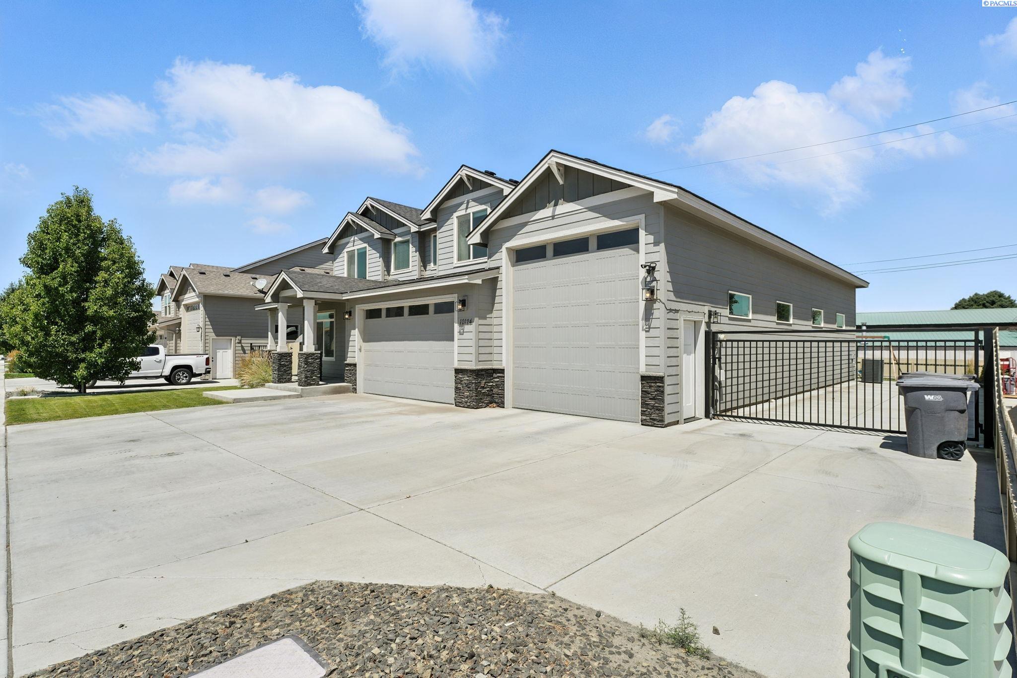 10124 W 16th Pl.