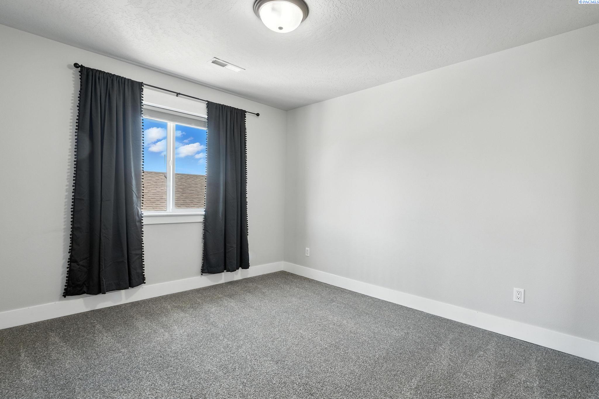 10124 W 16th Pl.