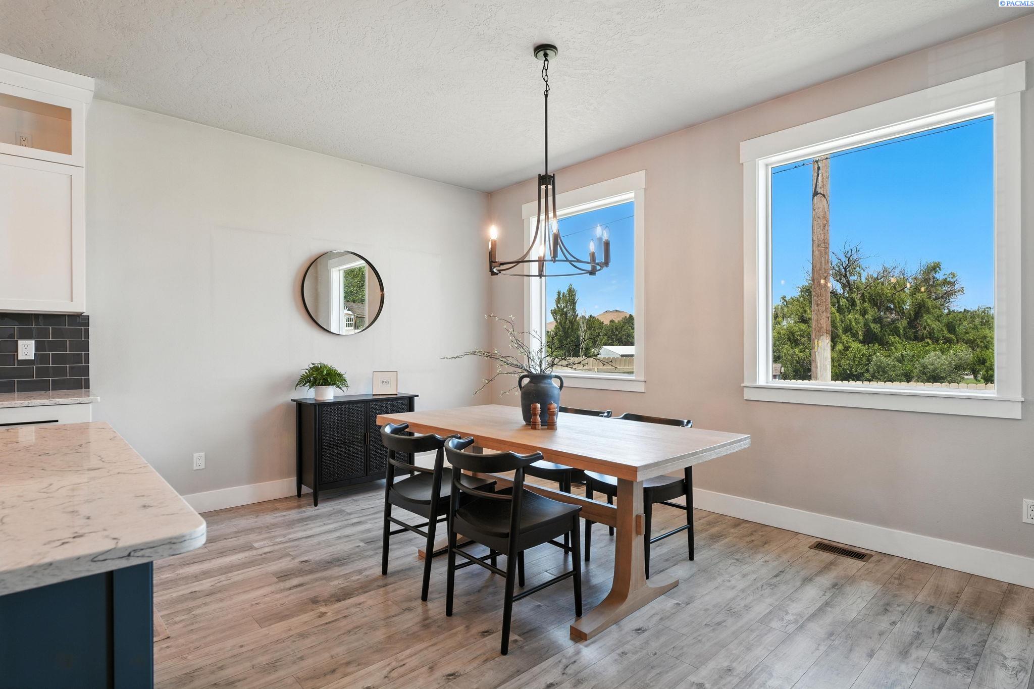 10124 W 16th Pl.