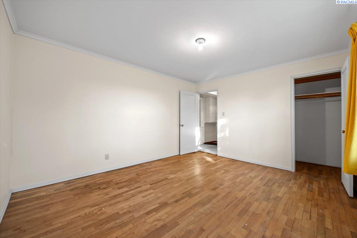 806 S Fruitland