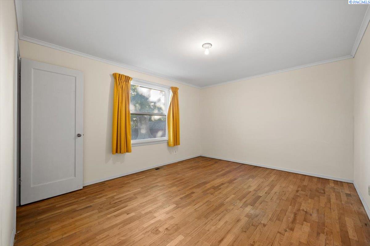 806 S Fruitland