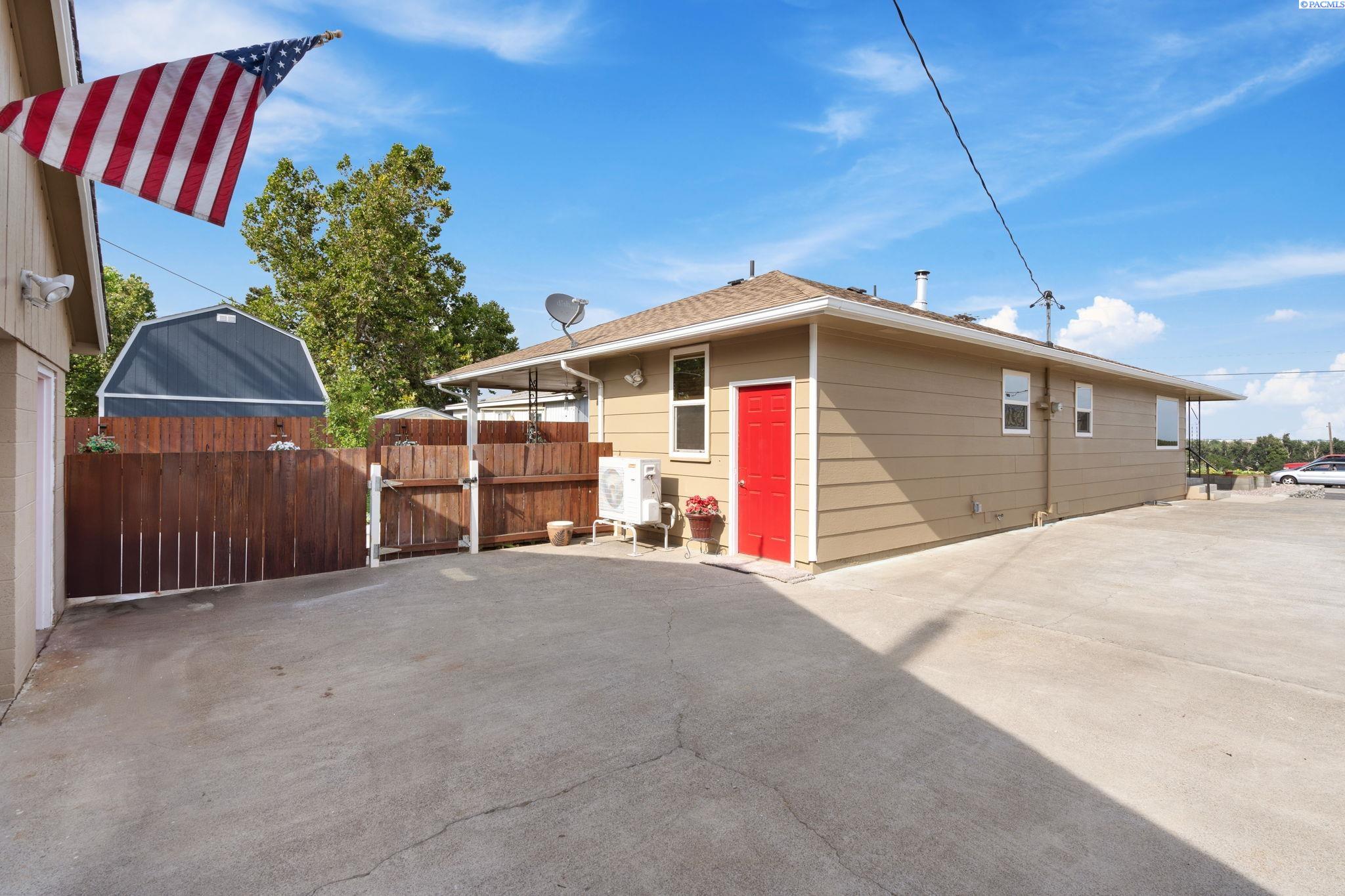 315 Thayer Drive