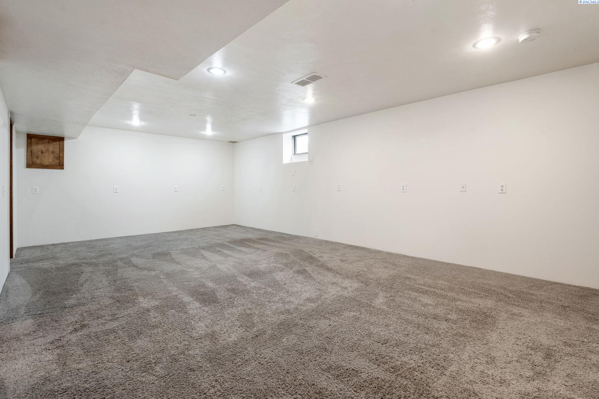 315 Thayer Drive