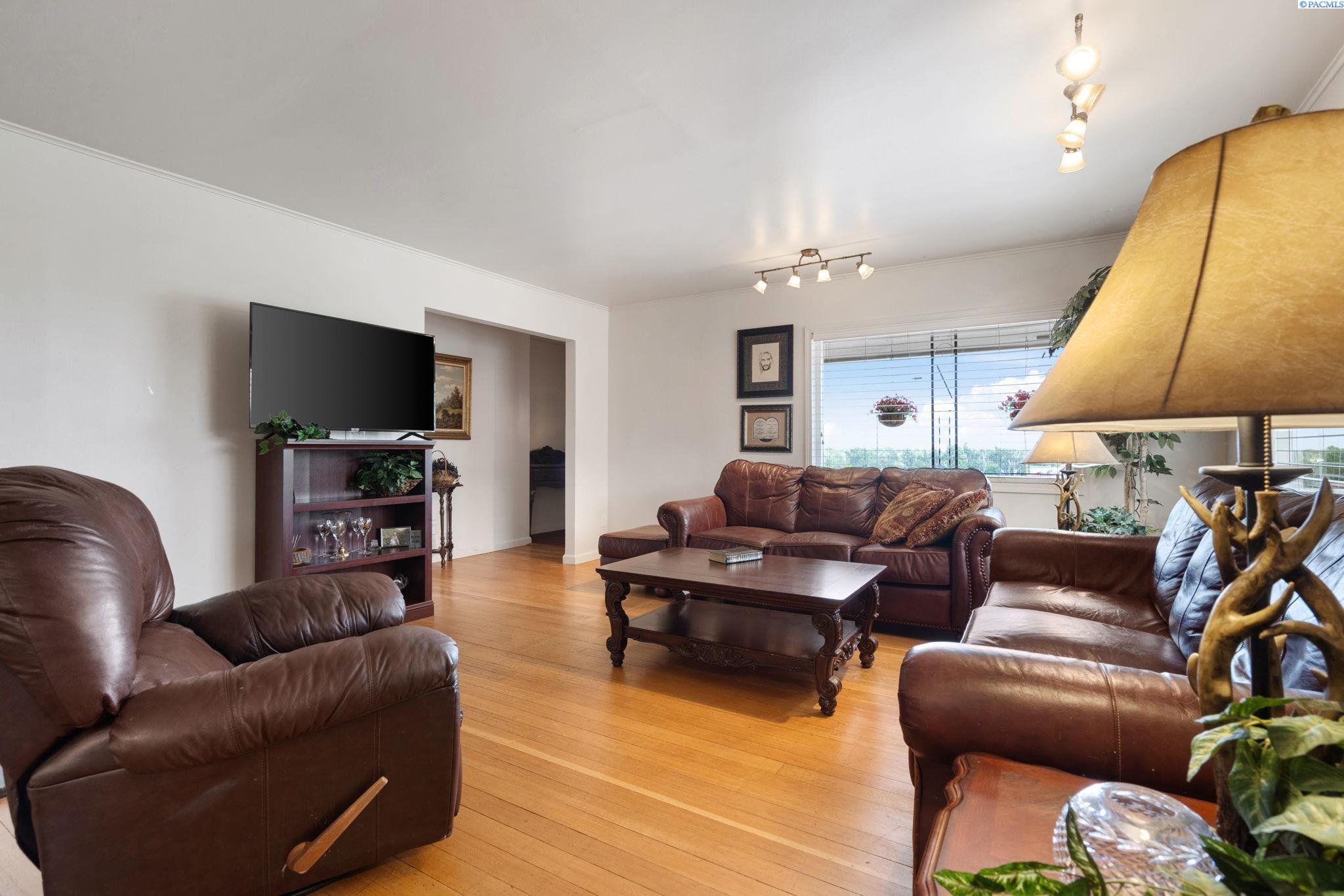 315 Thayer Drive