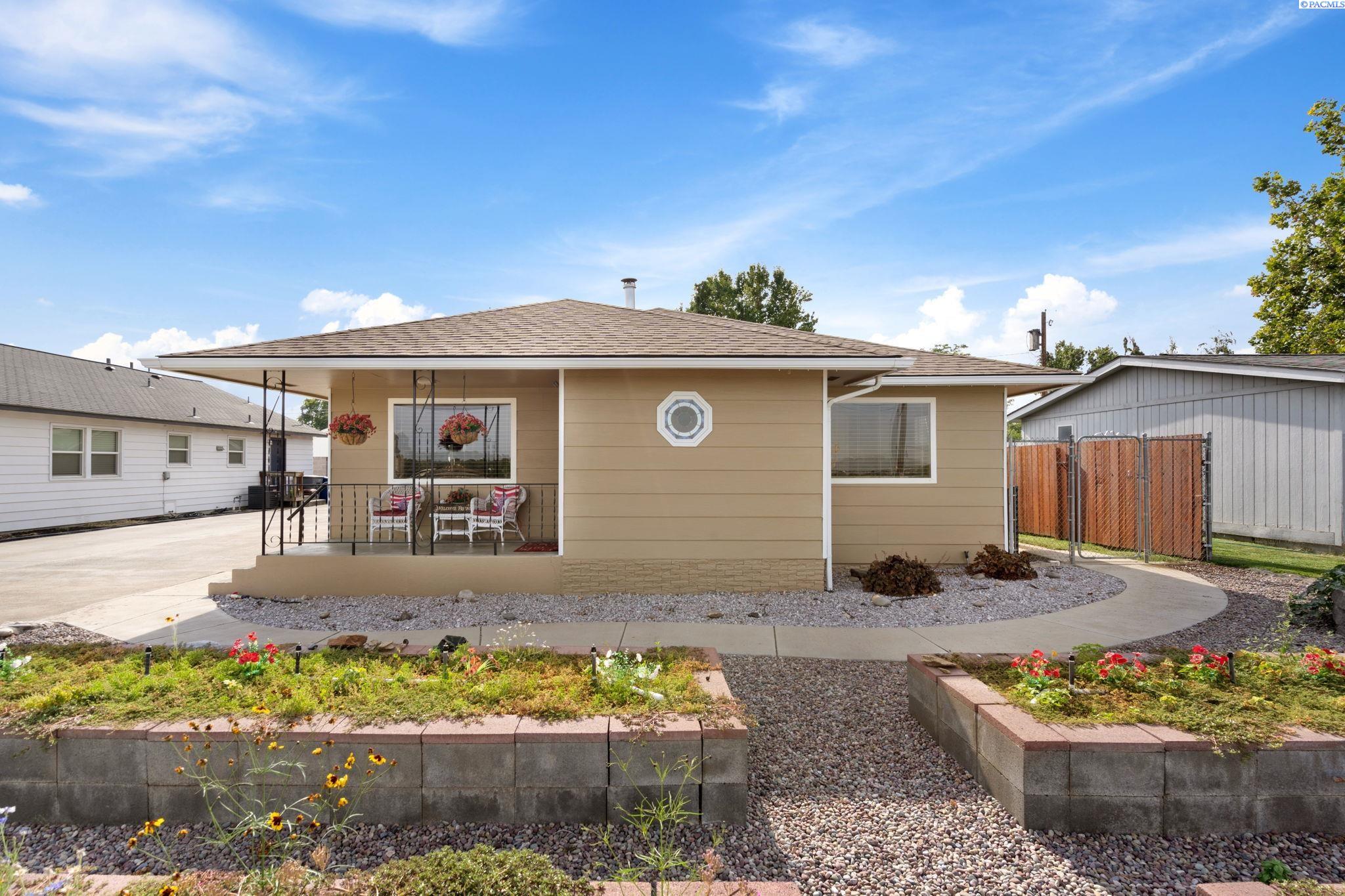 315 Thayer Drive