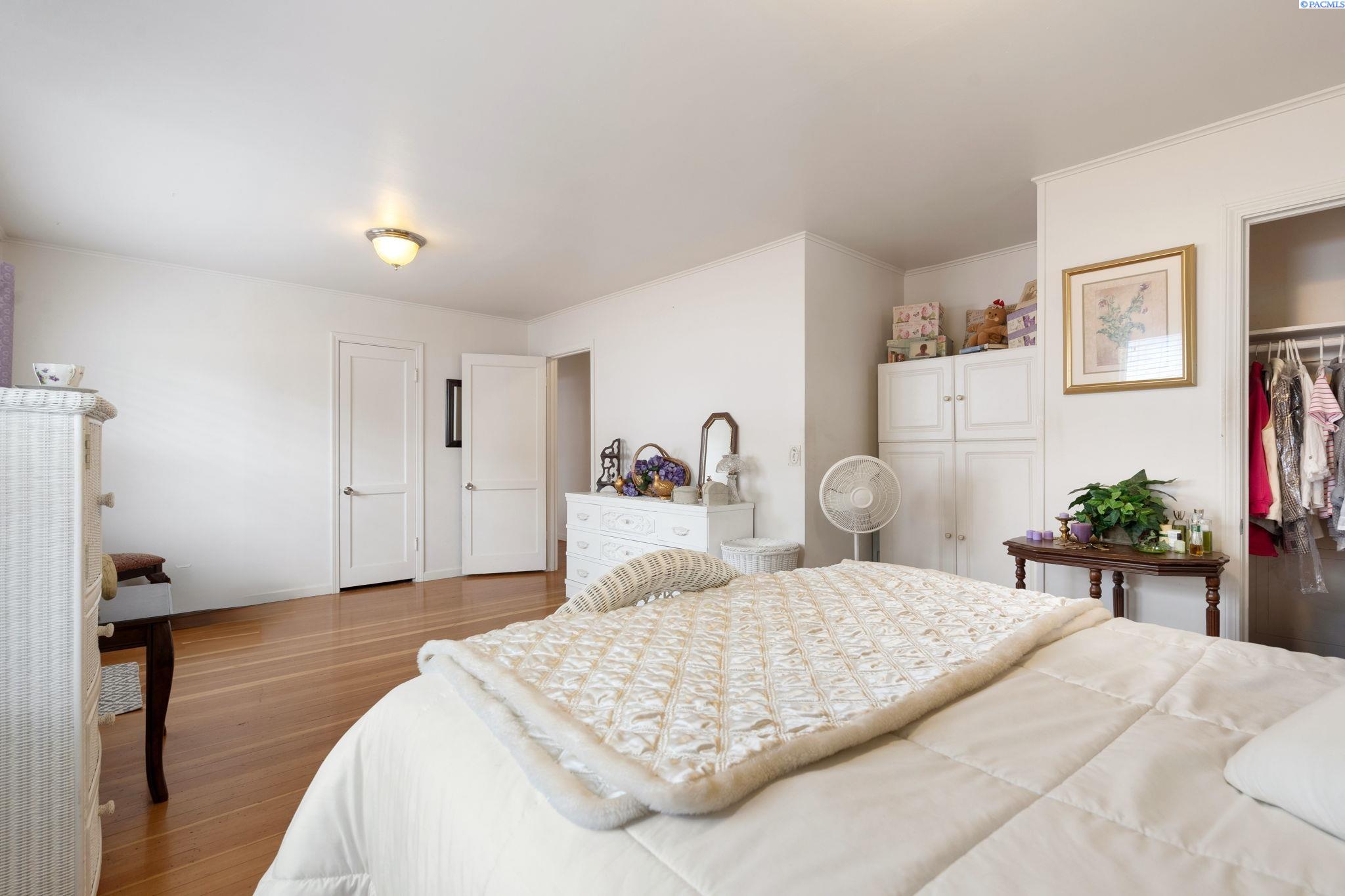 315 Thayer Drive