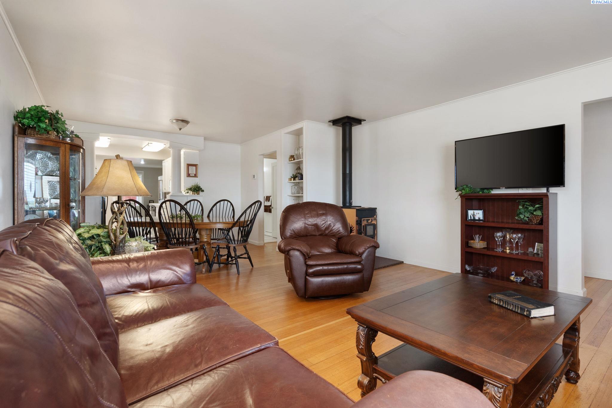 315 Thayer Drive