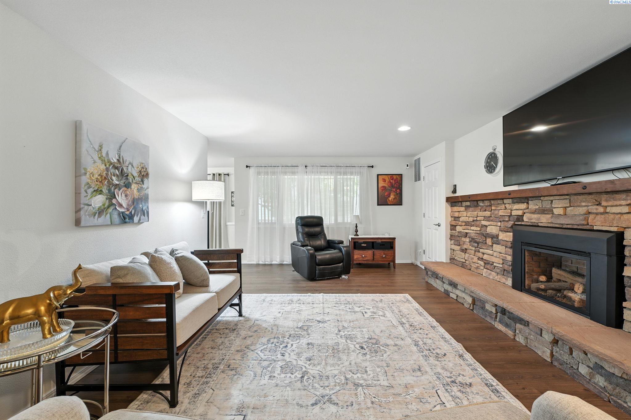 1307 Goethals Unit: C