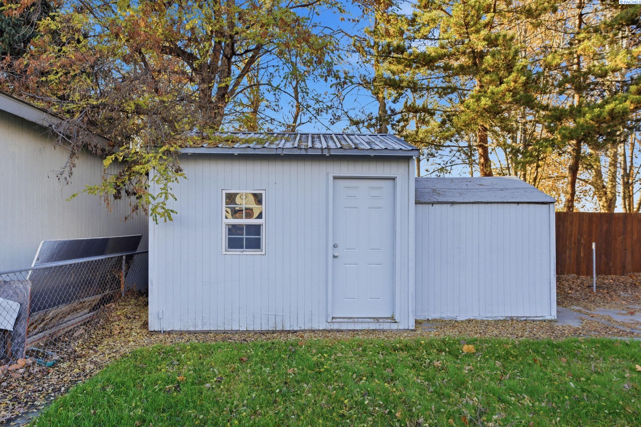 1313 Cottonwood Drive