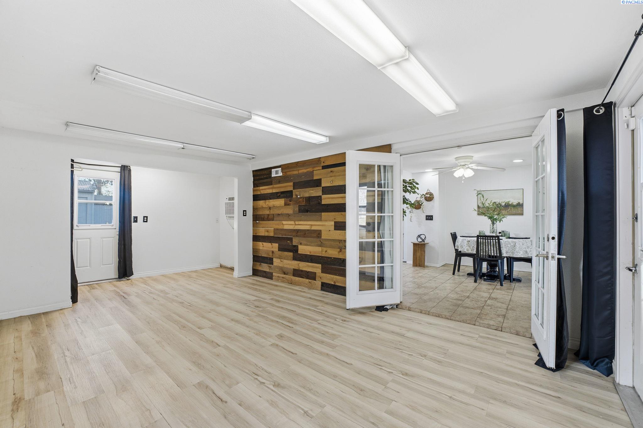 1313 Cottonwood Drive