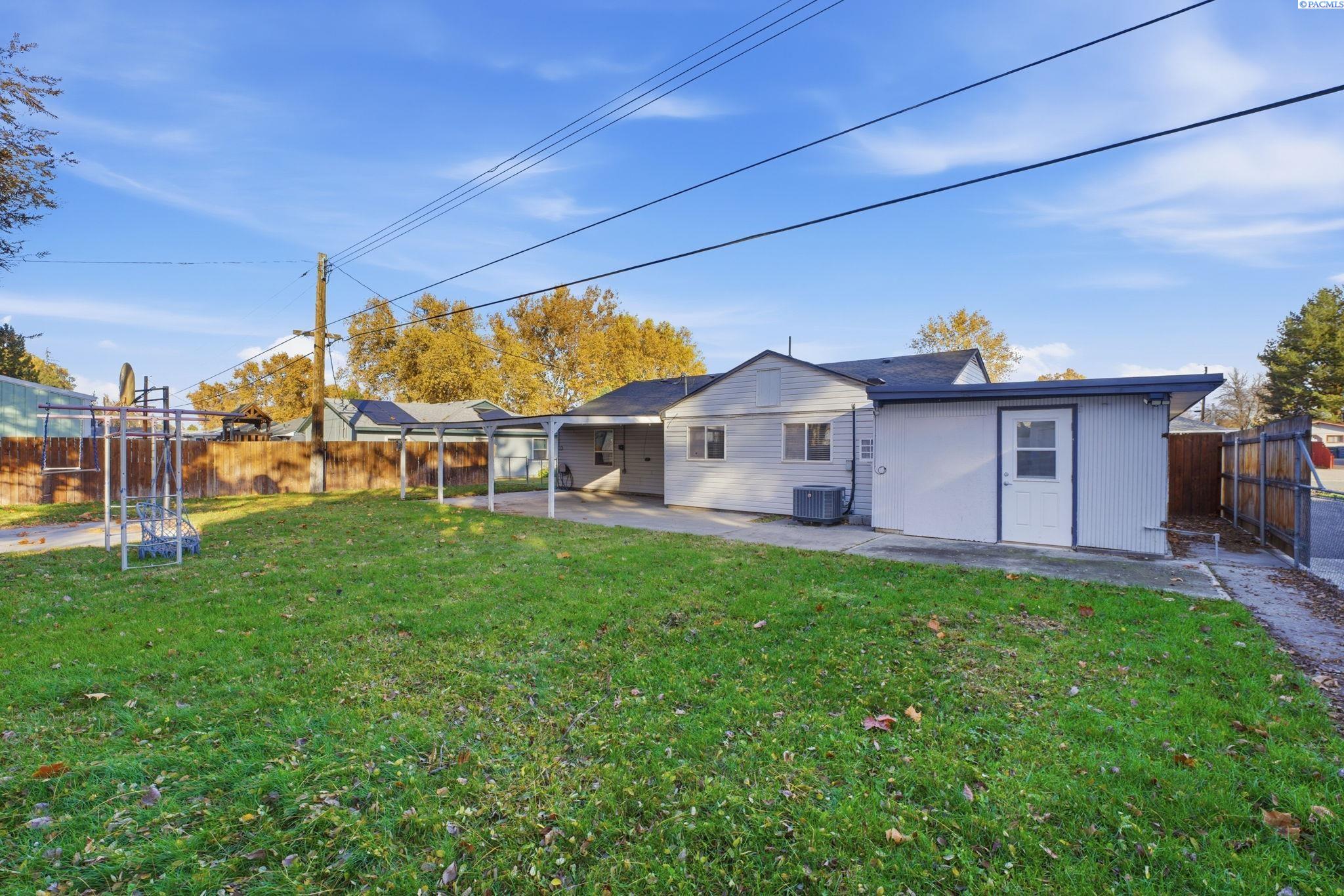 1313 Cottonwood Drive