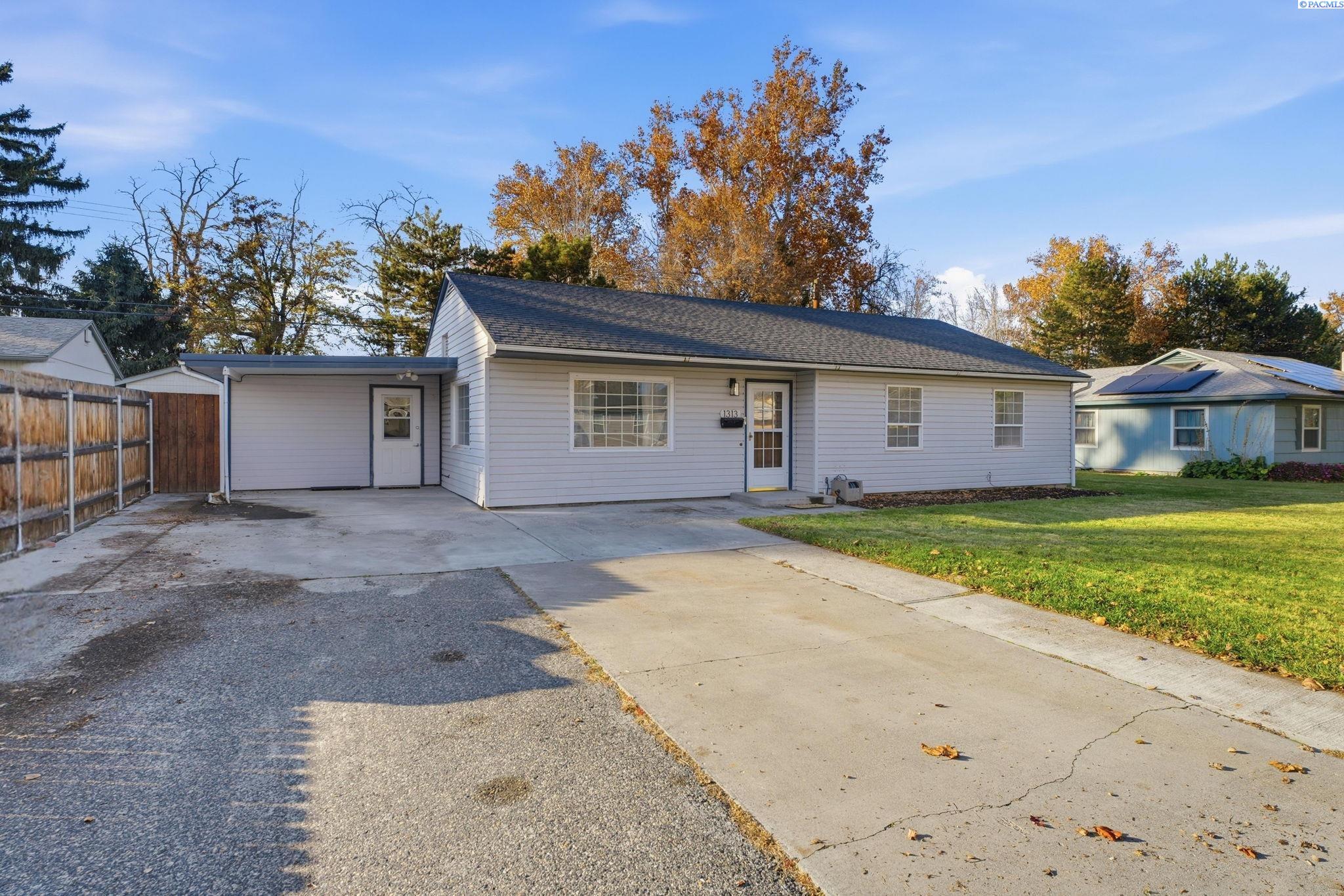 1313 Cottonwood Drive