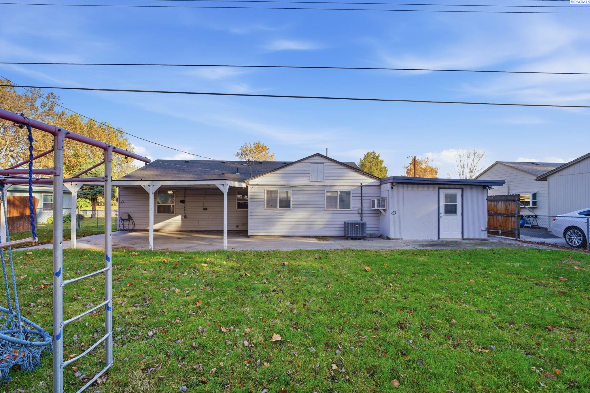 1313 Cottonwood Drive