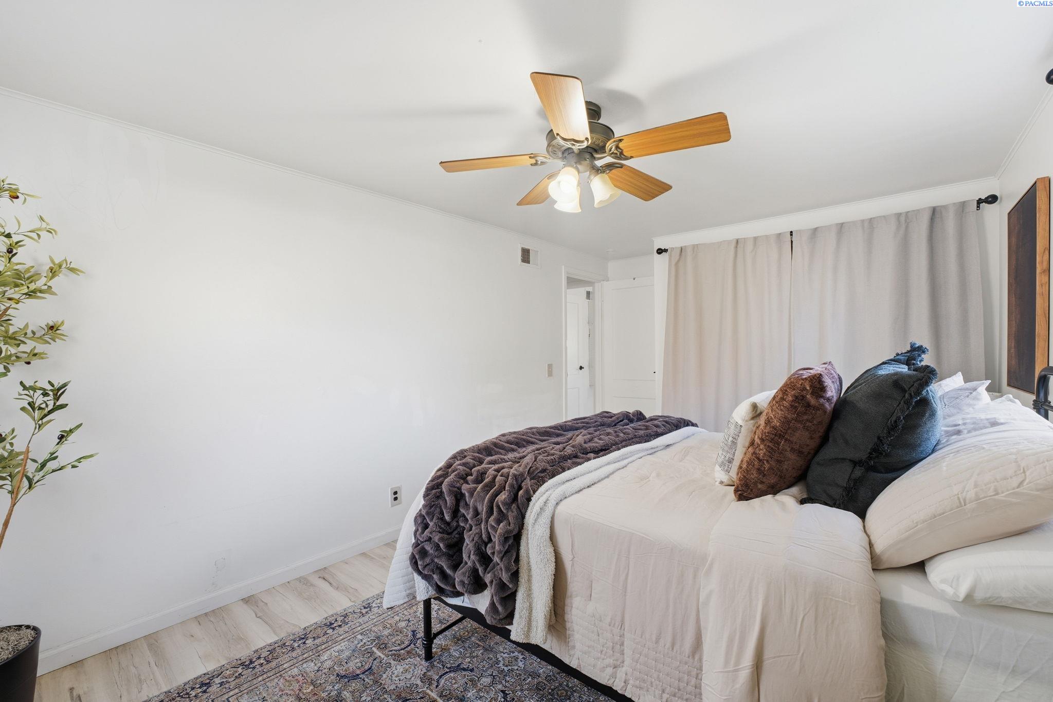 1313 Cottonwood Drive