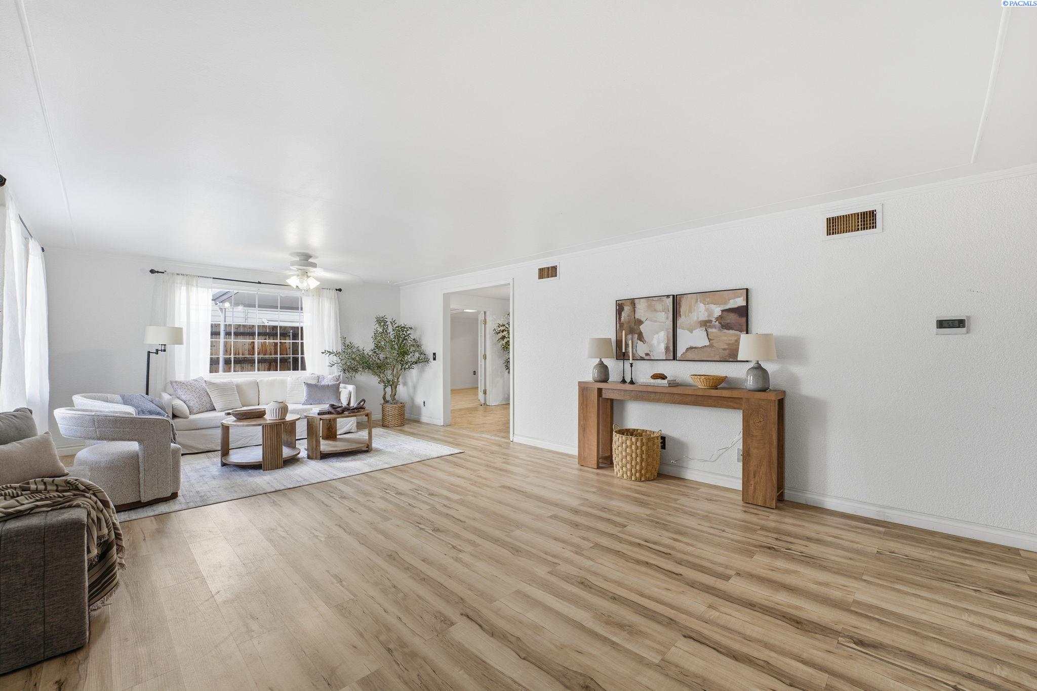 1313 Cottonwood Drive