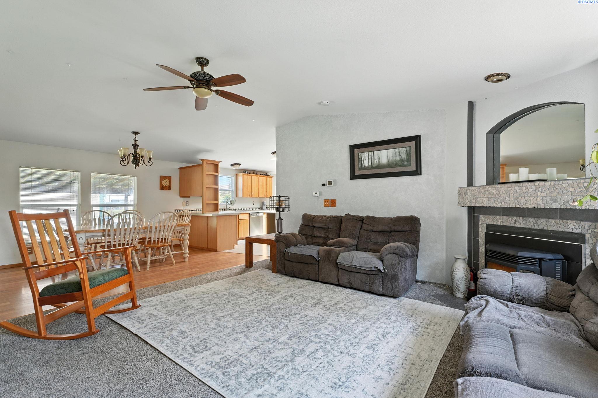 6802 E Pendleton Rd
