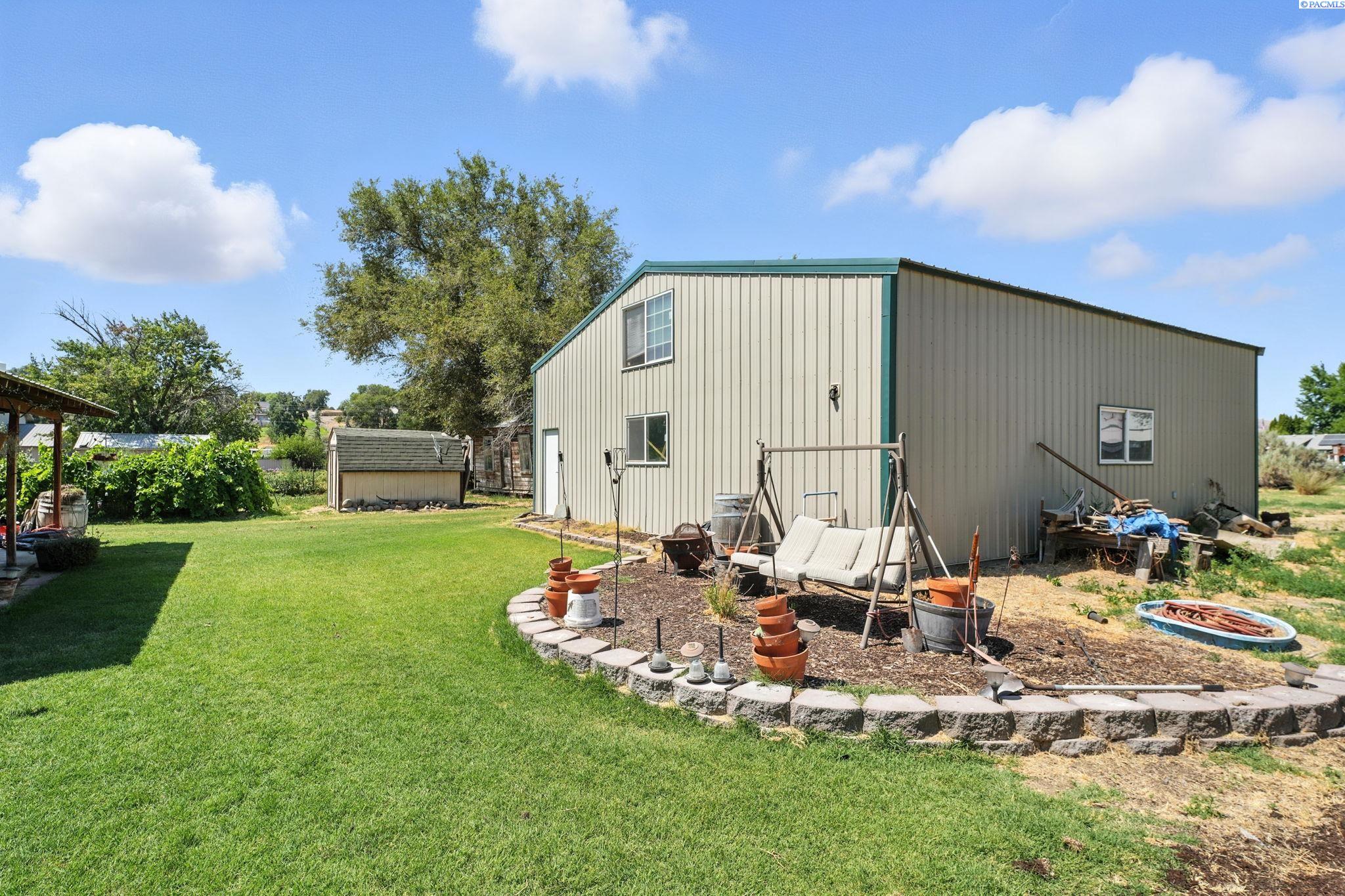 6802 E Pendleton Rd
