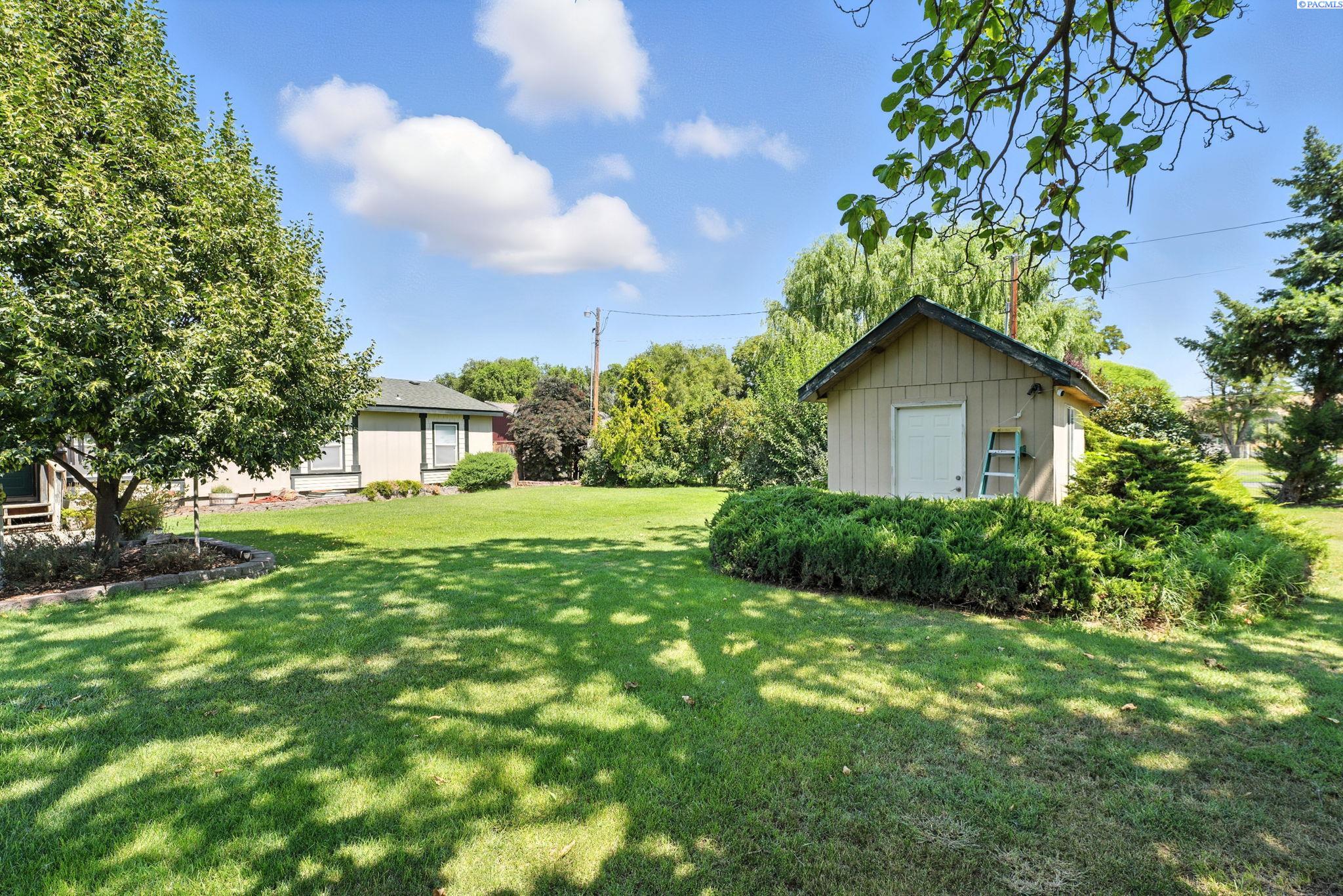 6802 E Pendleton Rd