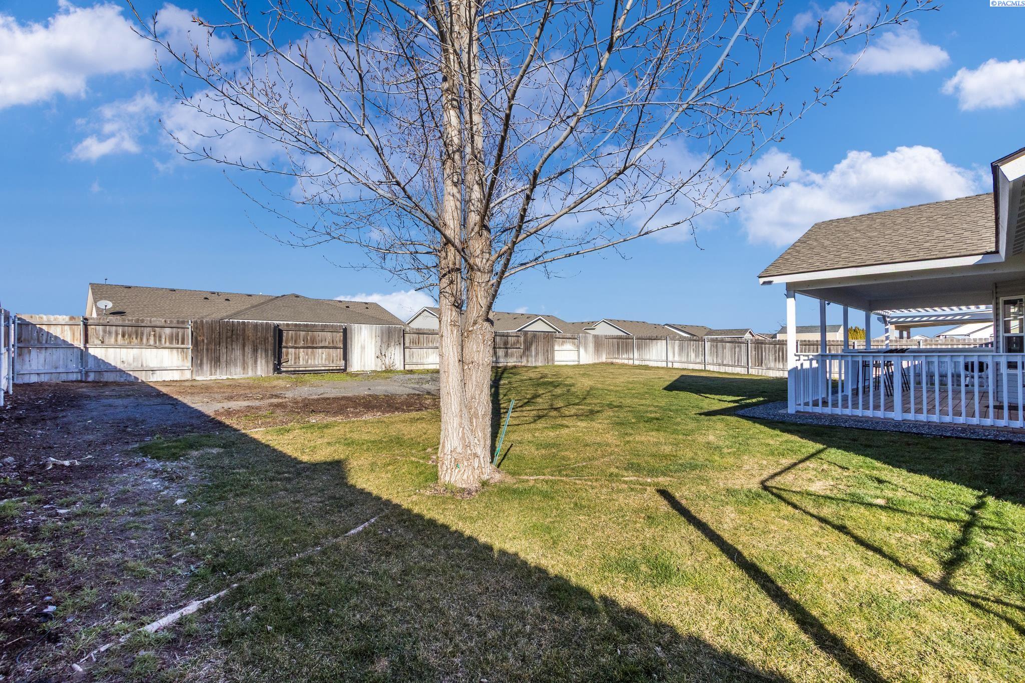 4815 Catalonia Dr