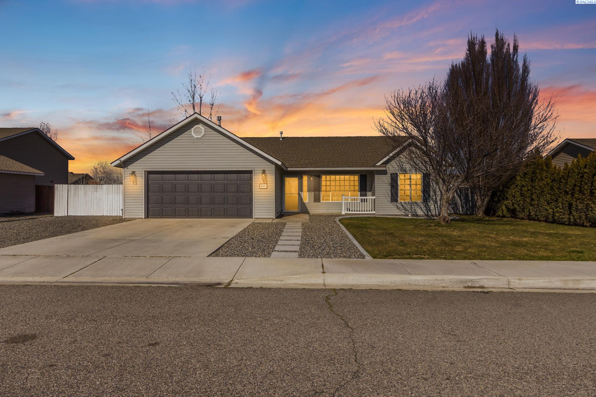 4815 Catalonia Dr