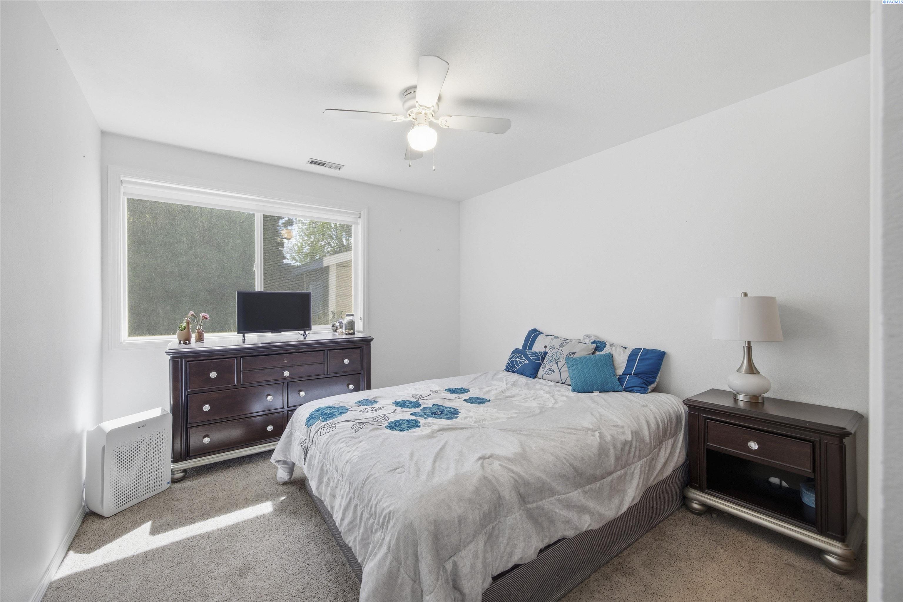 2335 Snohomish Ave