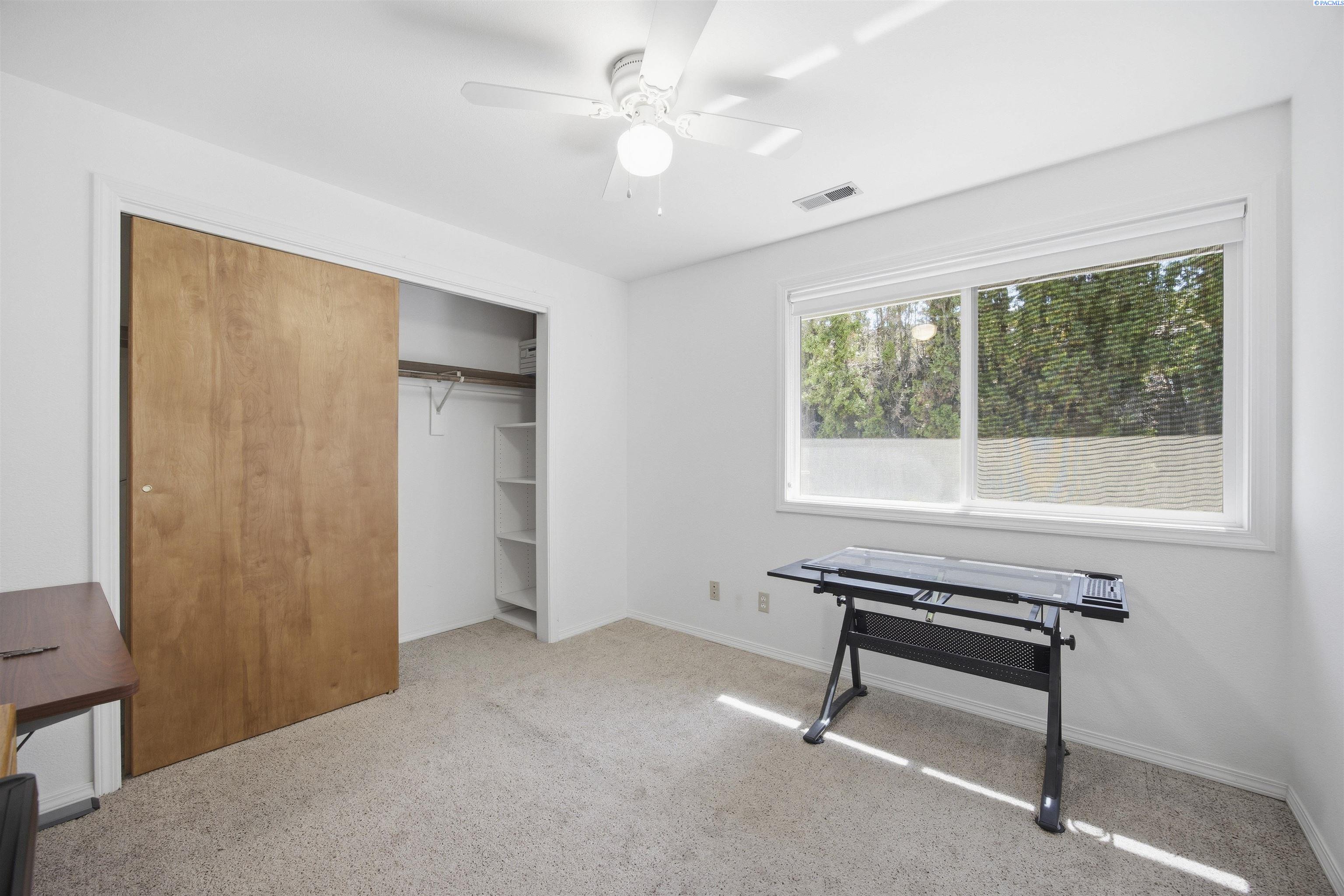 2335 Snohomish Ave