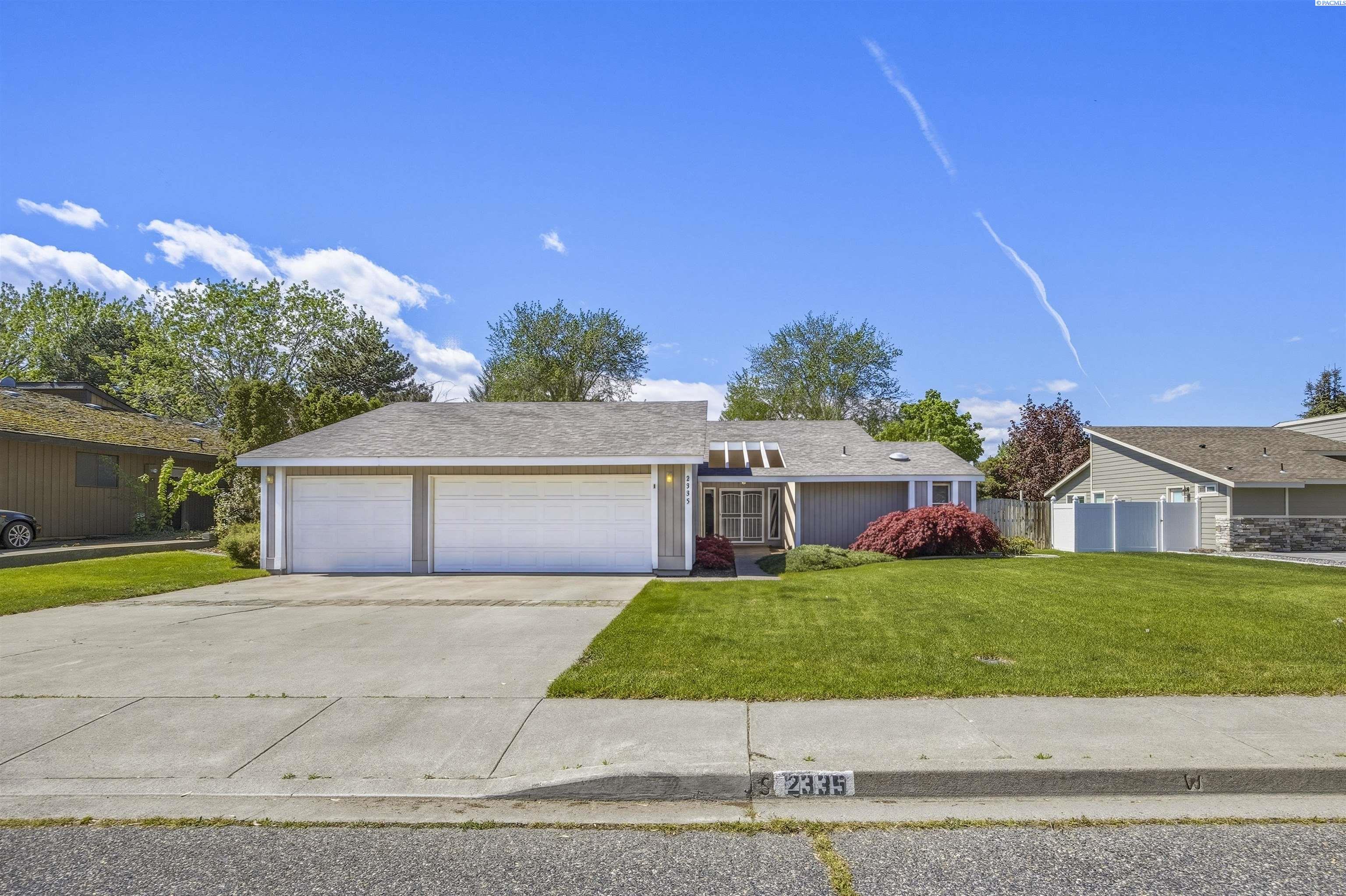 2335 Snohomish Ave