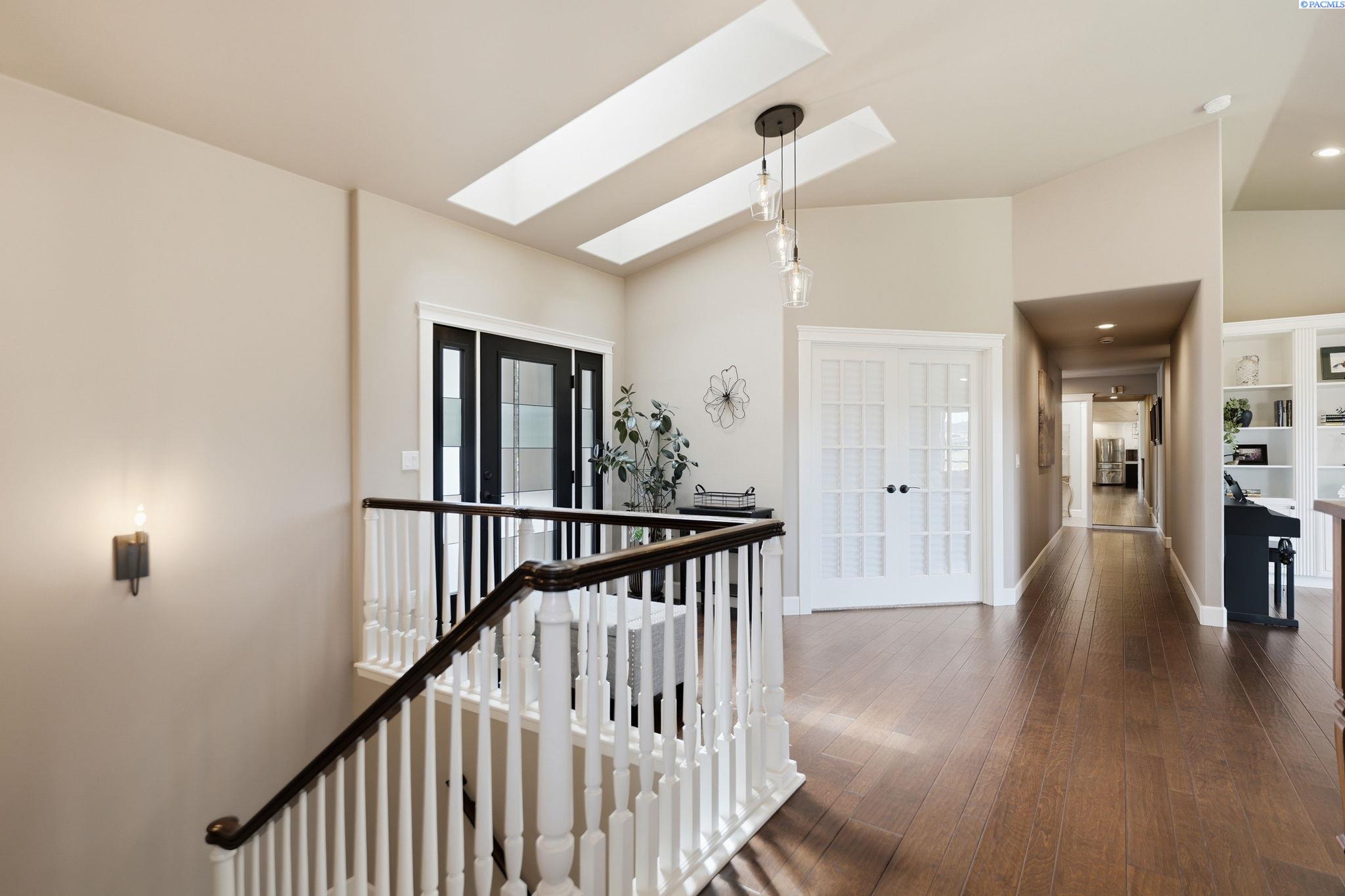 3521 W 36th Loop