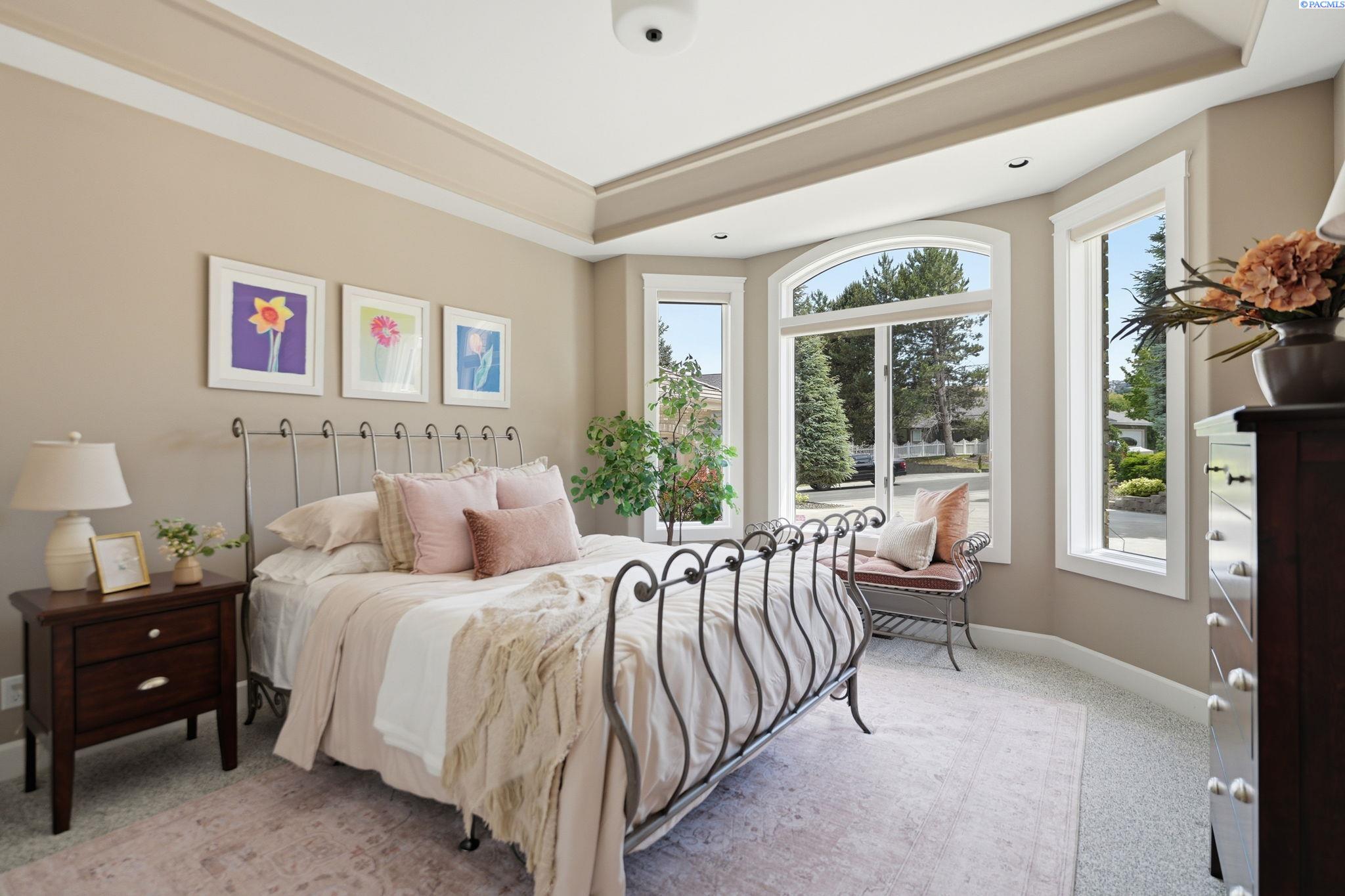 3521 W 36th Loop