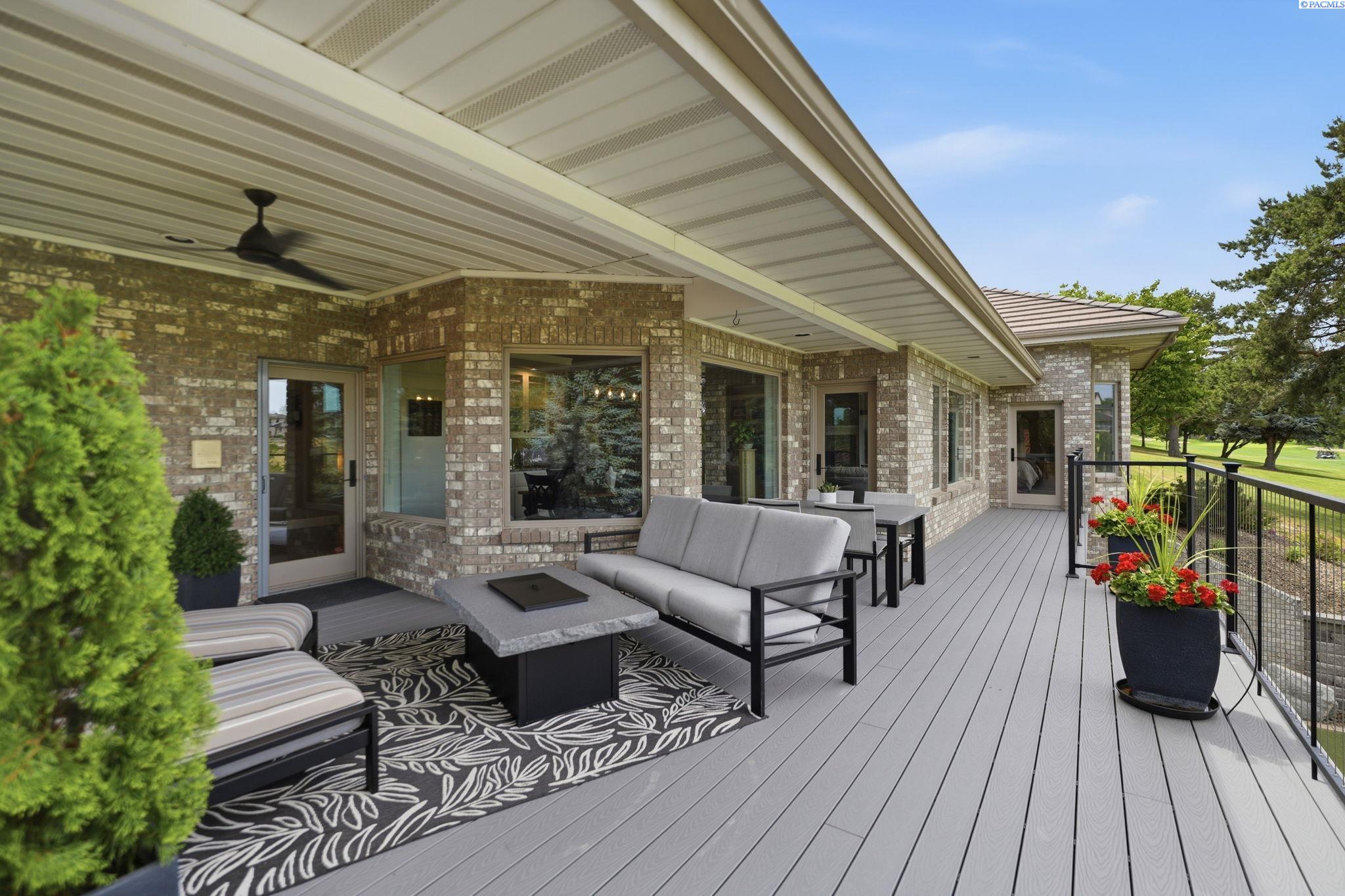 3521 W 36th Loop