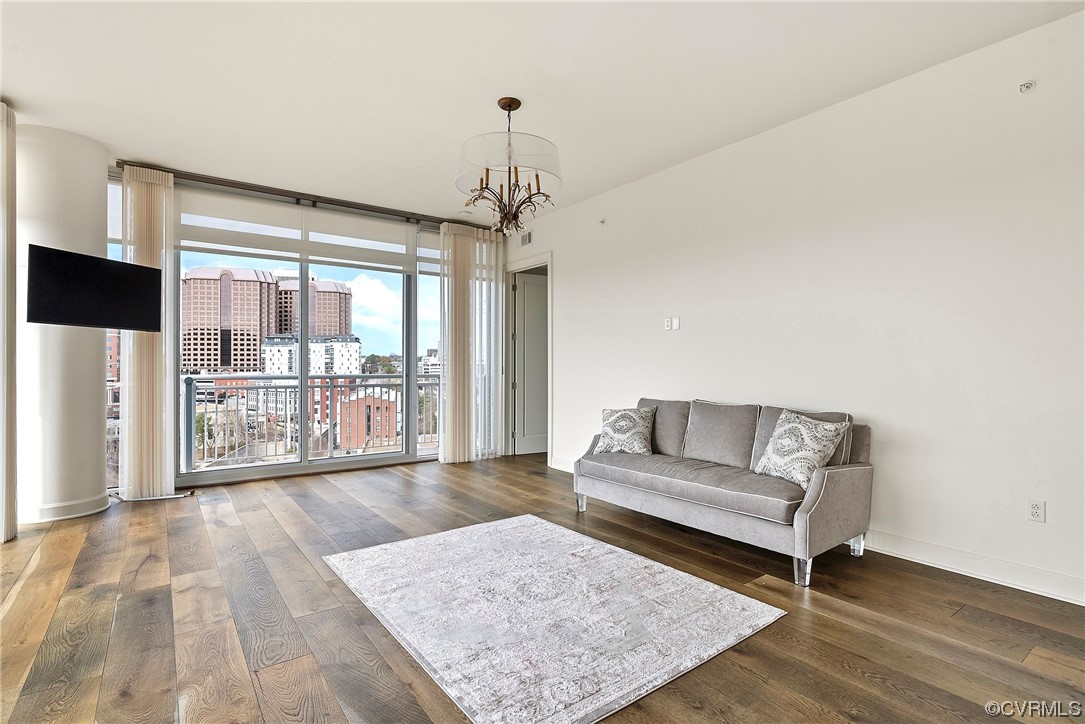 301 Virginia St Unit#1005