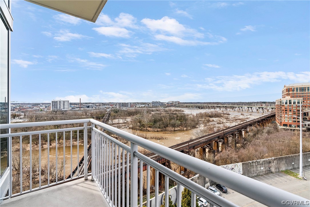 301 Virginia St Unit#1005