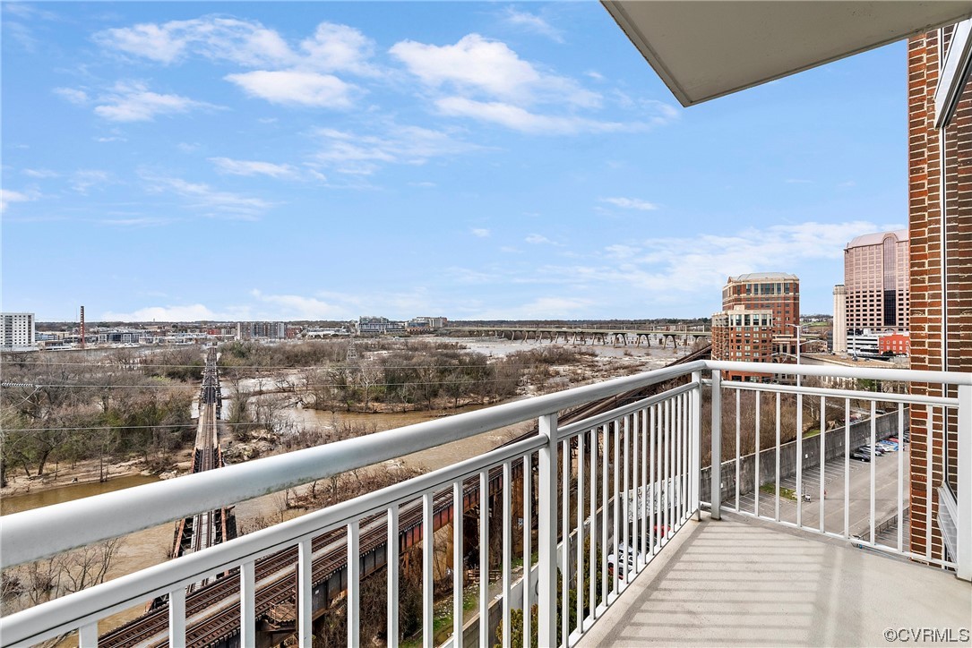 301 Virginia St Unit#1005