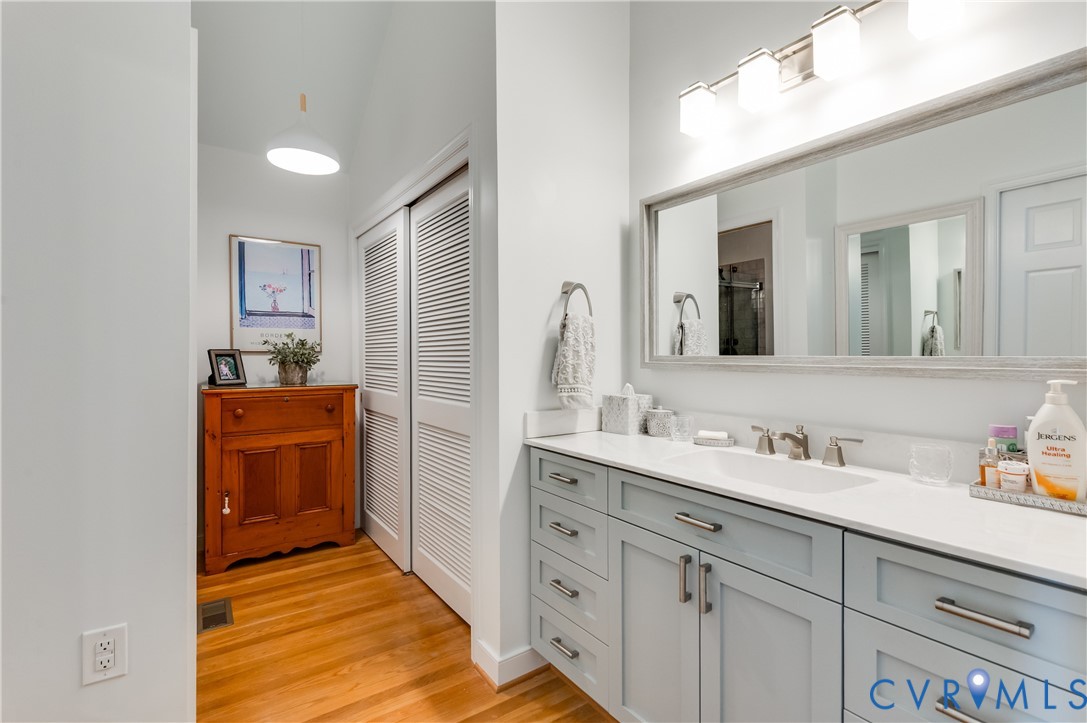 65 Oyster Shell Rd Unit#10