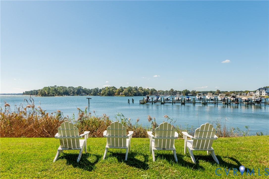 65 Oyster Shell Rd Unit#10