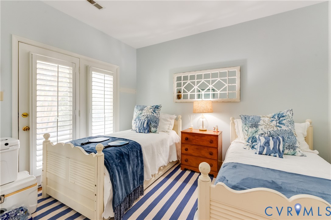 65 Oyster Shell Rd Unit#10