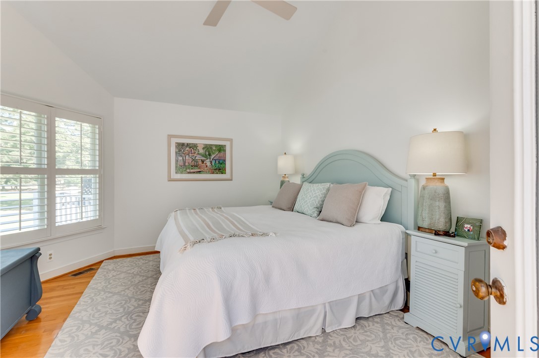 65 Oyster Shell Rd Unit#10