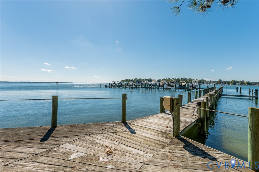 65 Oyster Shell Rd Unit#10