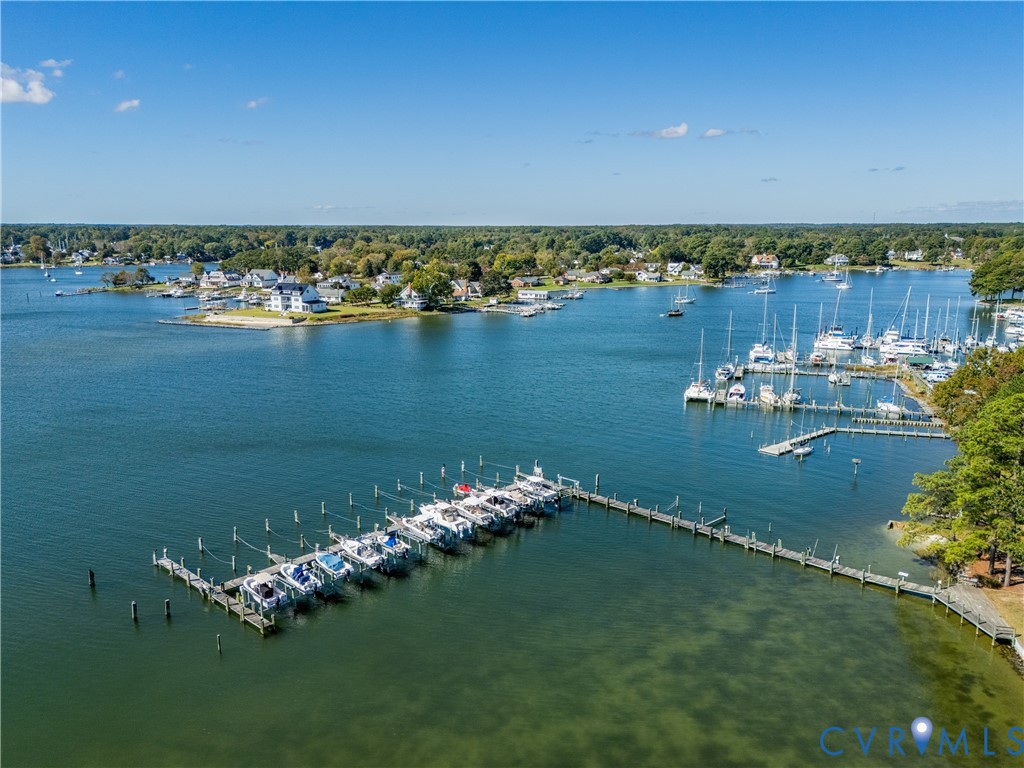 65 Oyster Shell Rd Unit#10