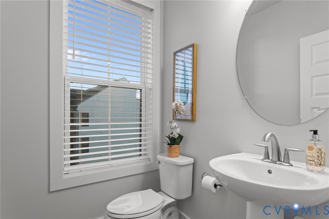 4304 Weaver Brook Rd Unit#B