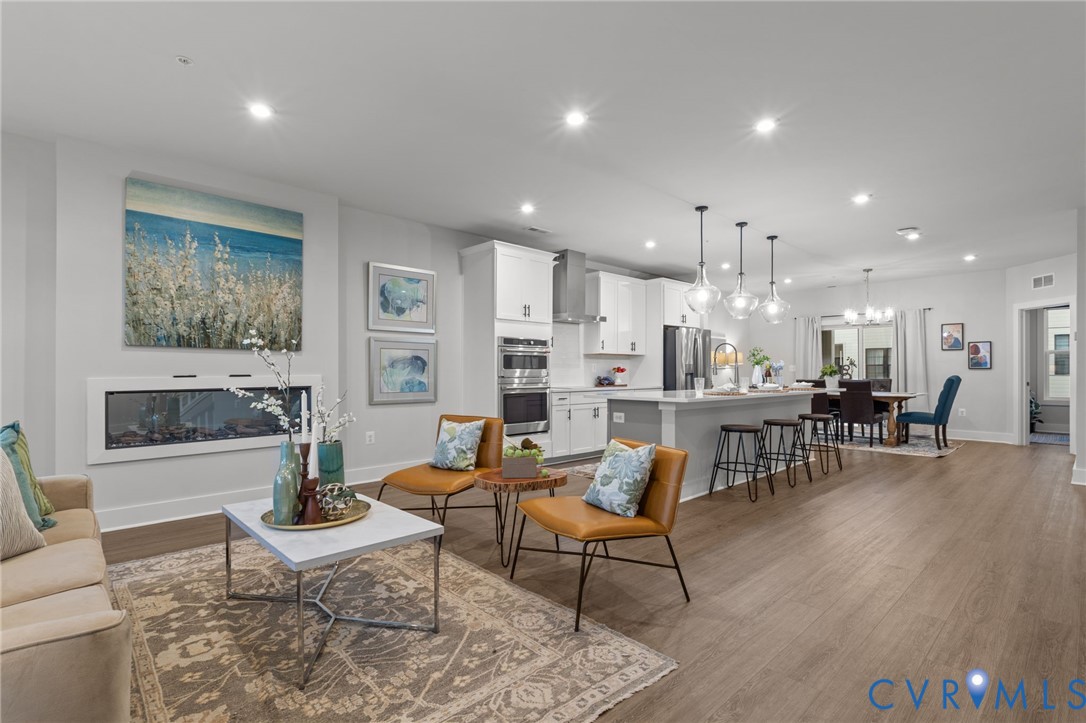 4304 Weaver Brook Rd Unit#B