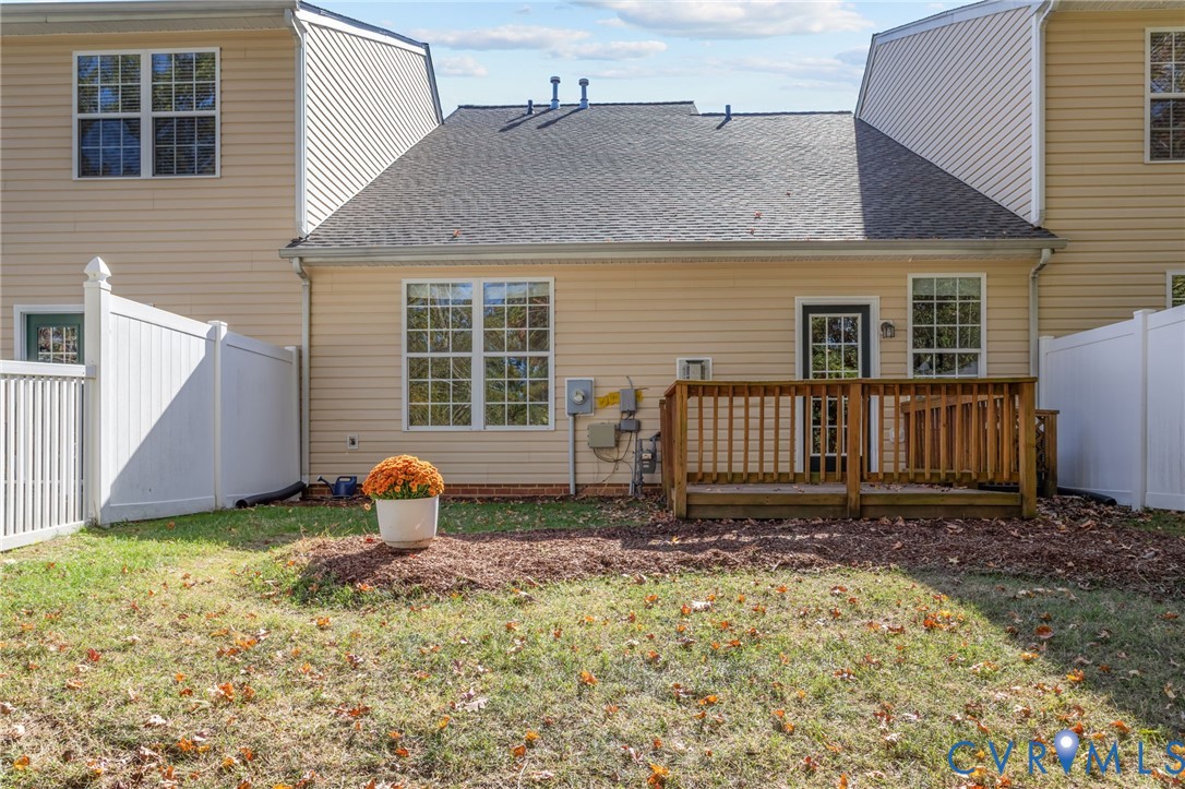 1505 Providence Knoll Dr