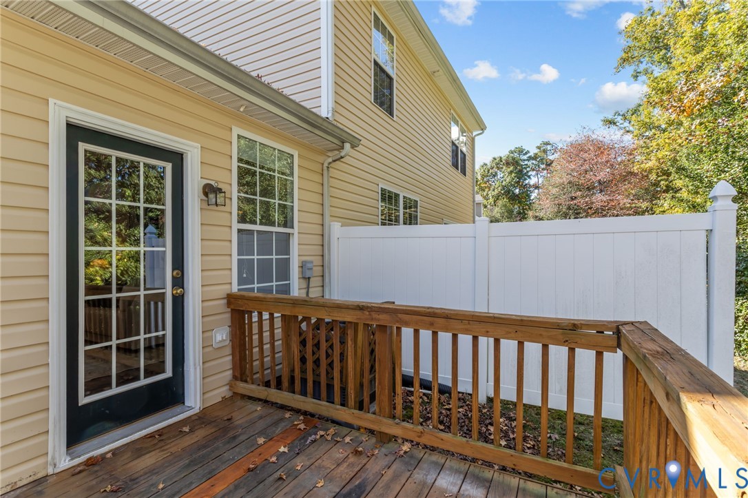 1505 Providence Knoll Dr